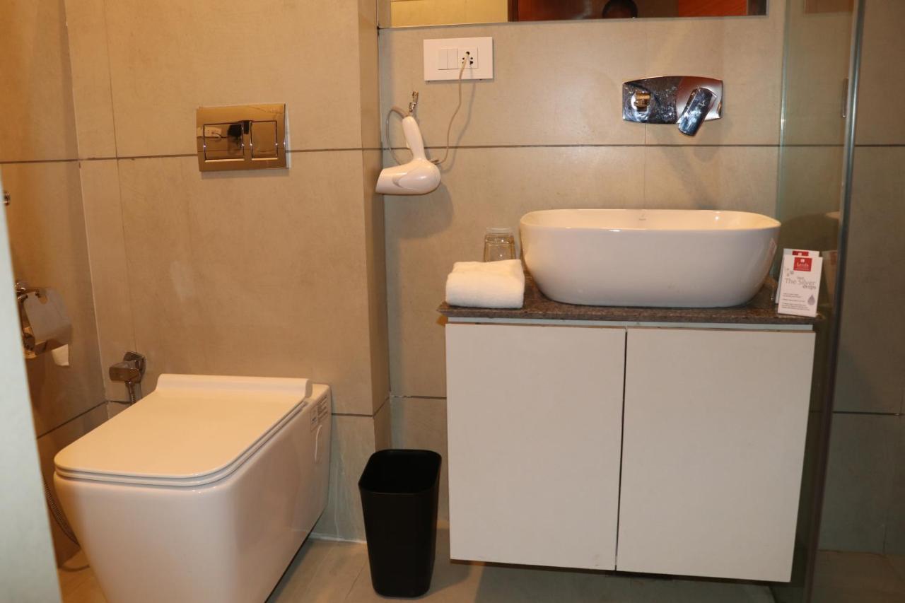 Sk Lords Inn Amhedabad Dış mekan fotoğraf