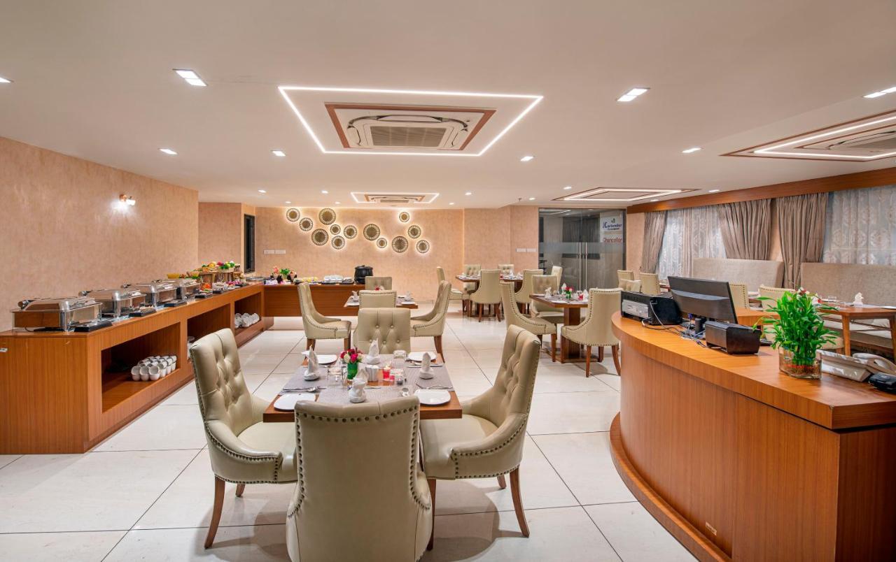Sk Lords Inn Amhedabad Dış mekan fotoğraf