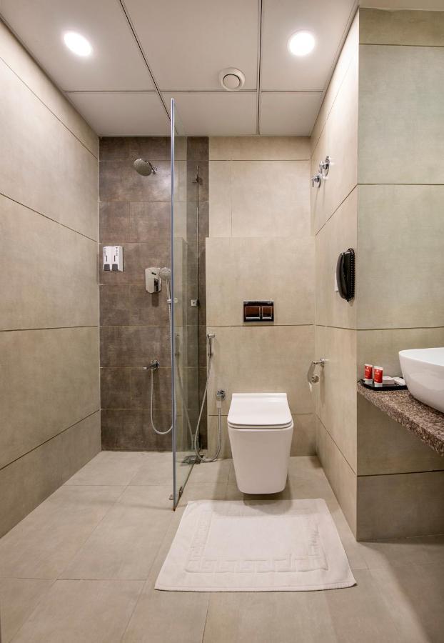 Sk Lords Inn Amhedabad Dış mekan fotoğraf